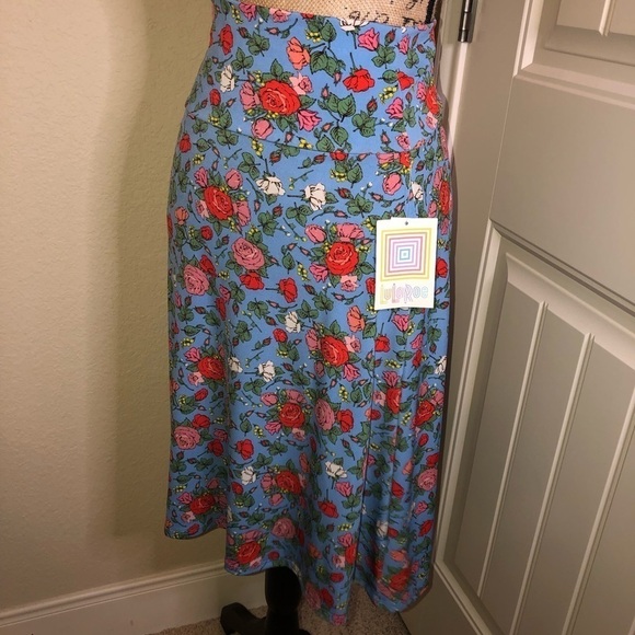 NWT LuLaRoe Azure Skirt Knee Length A Line in Blue with Red & Pink Floral Sz XS - Picture 1 of 6